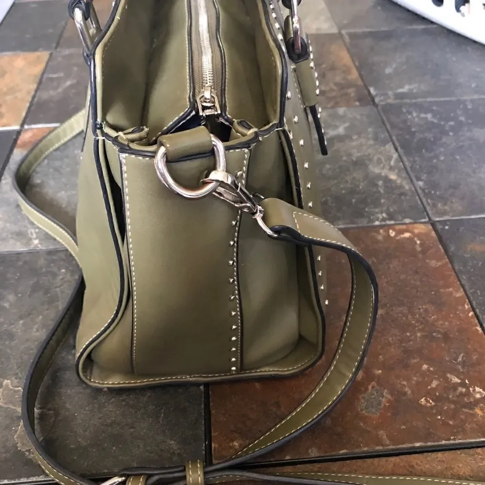 Moda Luxe Handbag in Olive